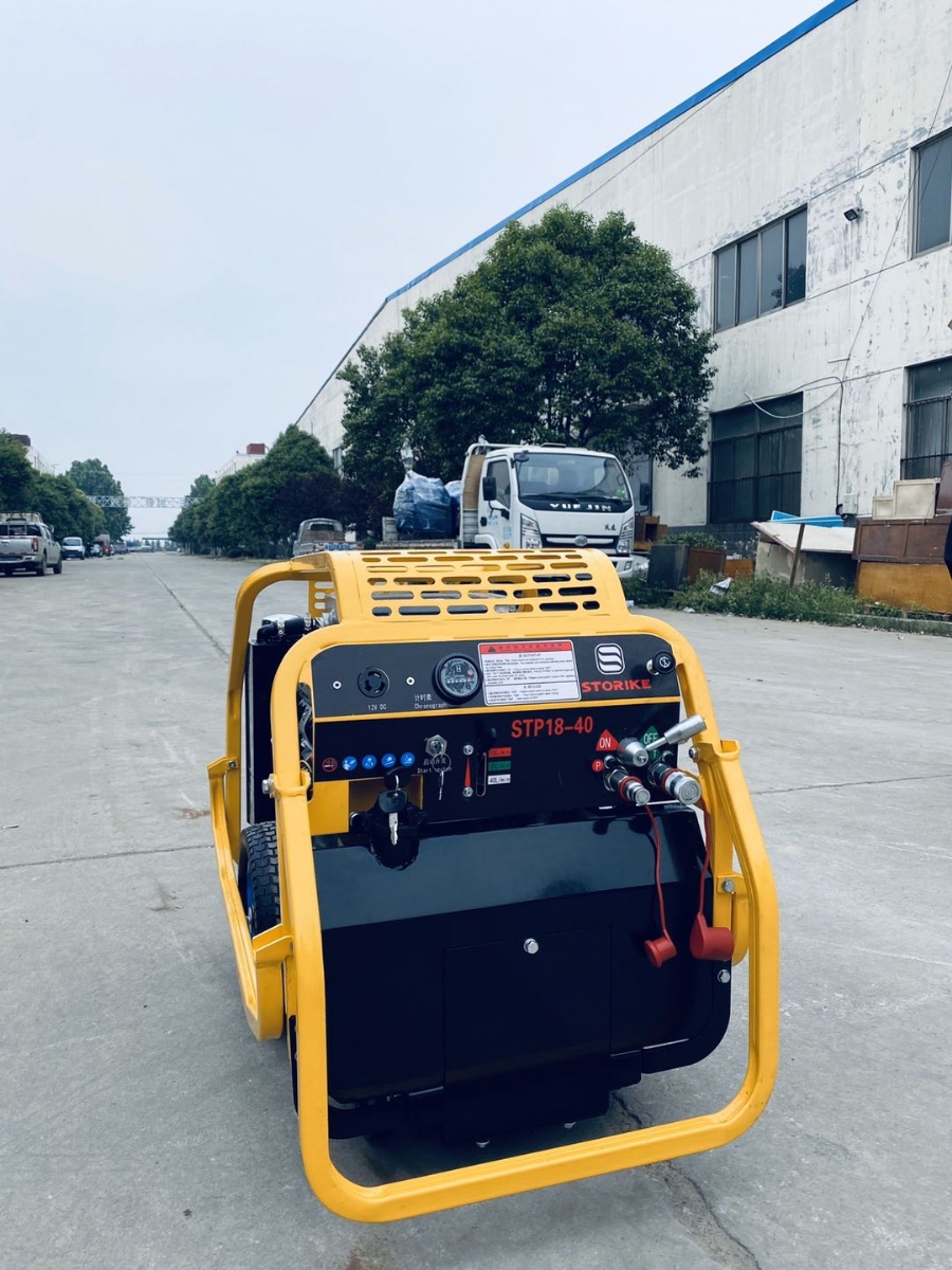 23馬力液壓動(dòng)力站使用時(shí)要留心什么？